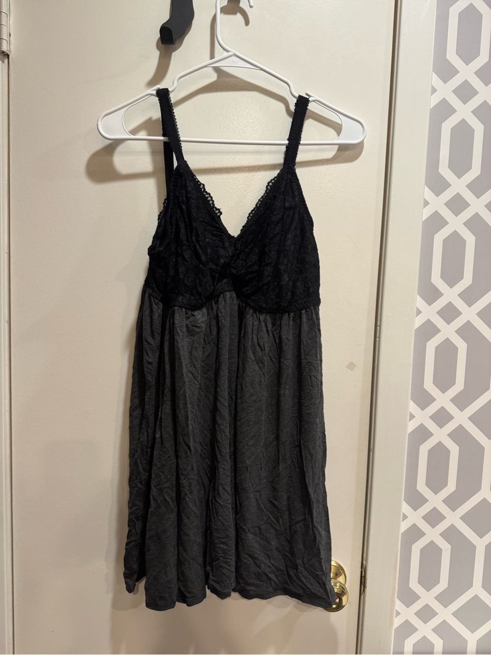 Torrid 1X Black Lace & Charcoal Gray Sleep Chemise